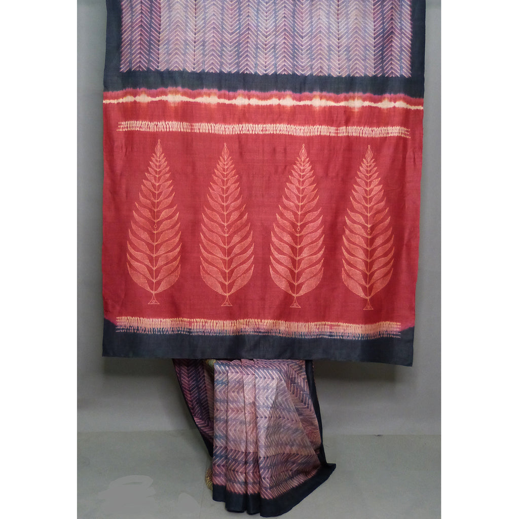 Red - white - indigo tassar shibori saree with a striking Tree motifs pallu - 1
