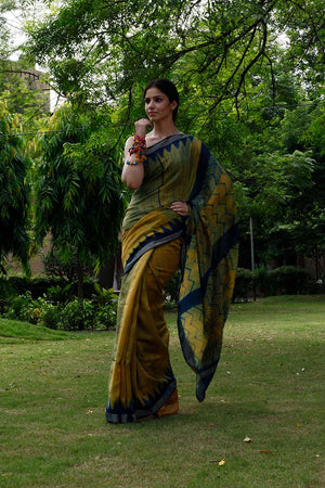 Earthy & Lively Maheshwari Shibori Sari in Mango-Indigo Tones 1
