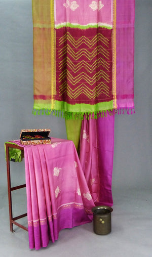 Charming Pink & Red Kanjivaram Saree with Roses Motifs - 1